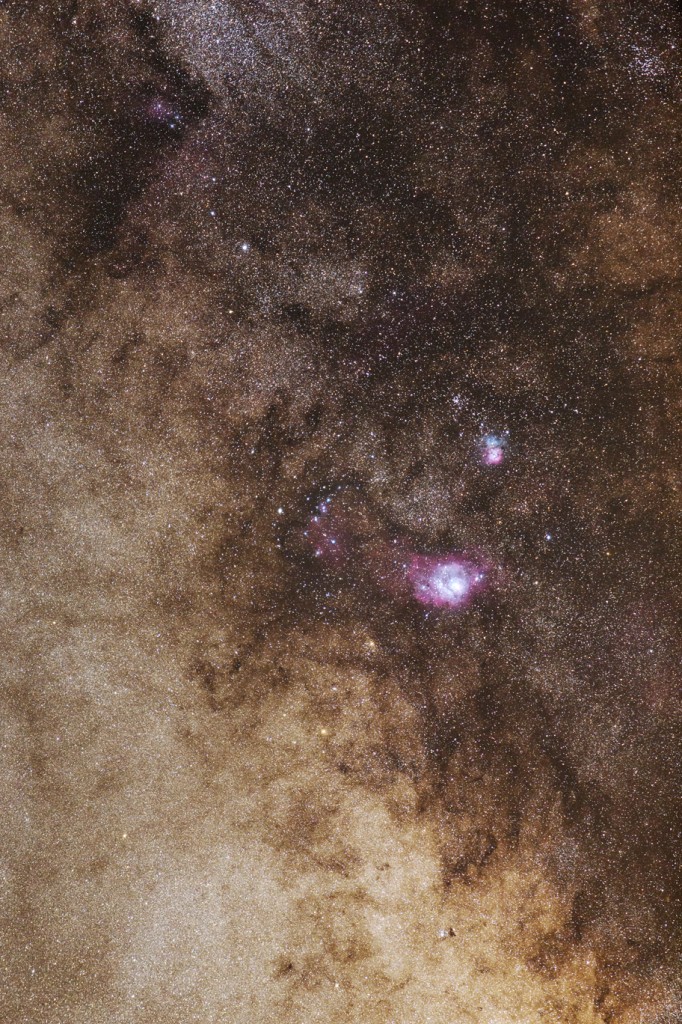 4 minute Exposure Canon 6D 200mm f/2.8 Tracking, Unguided